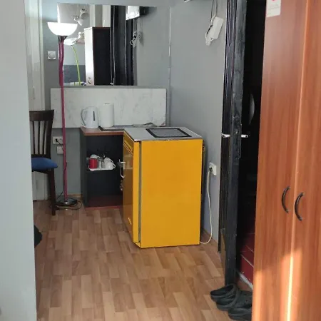 Apartment Toprooms12