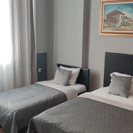 Toprooms12 Apartment *
